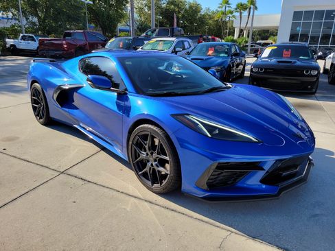 Used 2023 Chevrolet Corvette Stingray Preferred Cpe w/ Z51 Performance Package RWD image 4