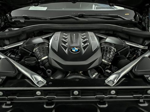 Used 2022 BMW X5 M50i w/ Executive Package AWD/4WD image 12