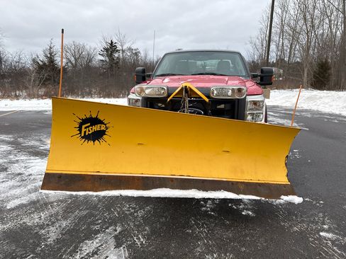 Used 2012 Ford F350 XL w/ PWR Equipment Group image 2