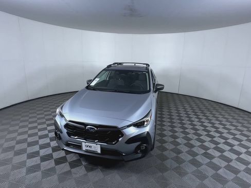 Certified 2025 Subaru Crosstrek 2.5i Premium AWD/4WD image 3