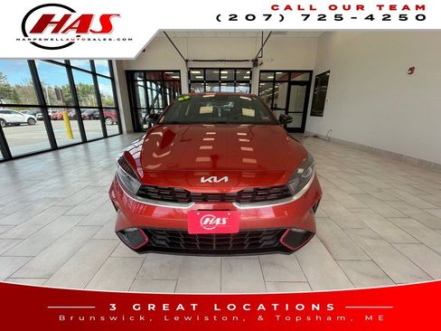 Used 2023 Kia Forte GT-Line FWD image 9