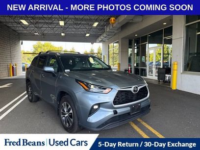 Used 2024 Toyota Highlander XLE