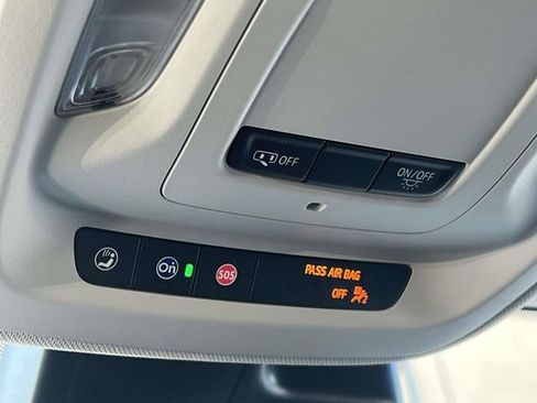 Certified 2023 Buick Envision Essence image 30