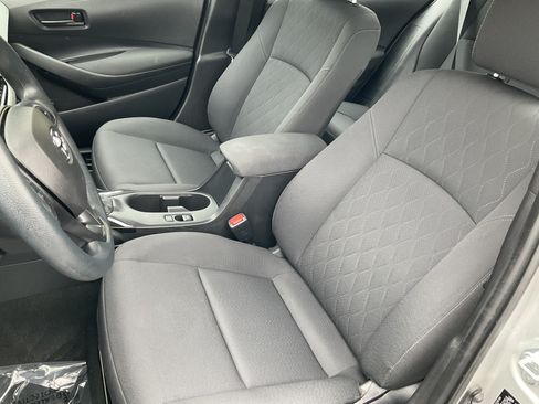 Used 2024 Toyota Corolla LE FWD image 30