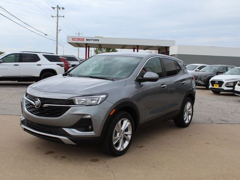 Used 2023 Buick Encore GX Preferred image 11