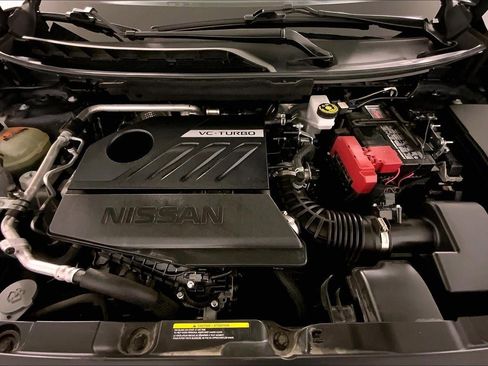 Used 2025 Nissan Rogue SV image 10