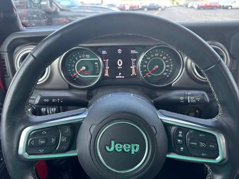 Certified 2020 Jeep Gladiator Rubicon AWD/4WD image 22