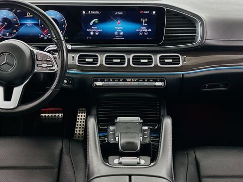 Used 2022 Mercedes-Benz GLS 450 4MATIC w/ AMG Line Exterior image 11