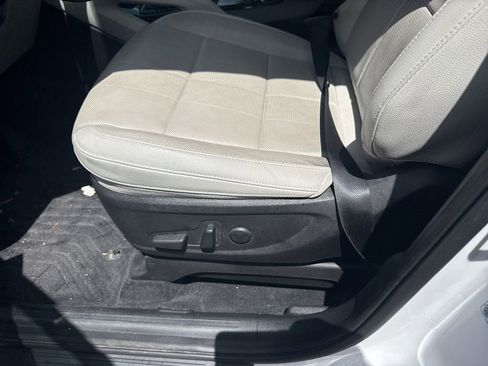 Used 2021 Kia Telluride EX w/ EX Premium Package image 12