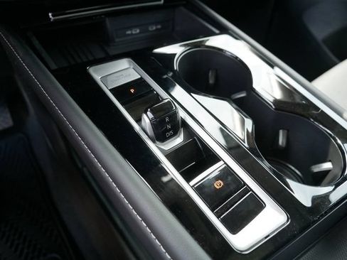 Certified 2026 Volkswagen Atlas SE AWD/4WD image 29