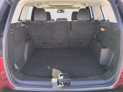 Used 2019 Ford Escape Titanium image 6