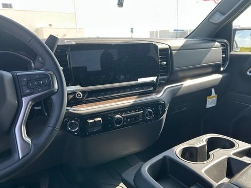 Used 2026 Chevrolet Silverado 1500 RST w/ RST Select Package RWD image 12