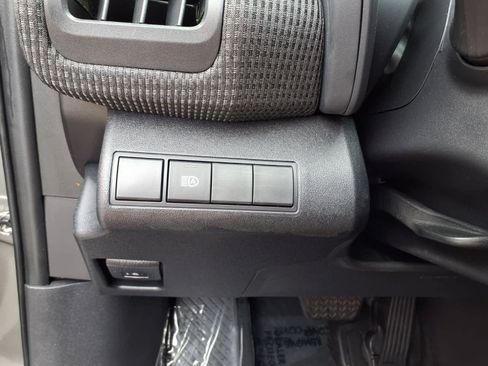 Certified 2023 Toyota bZ4X AWD image 18