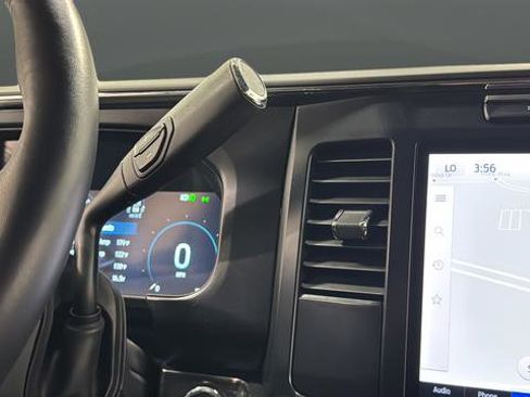 Used 2024 Ford F250 Lariat w/ Sport Appearance Package image 19