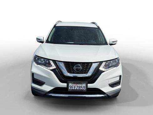 Used 2020 Nissan Rogue SV image 8
