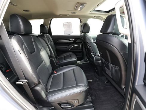 Used 2024 Kia Telluride S w/ S Sunroof Package FWD image 23