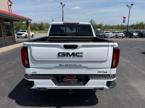 Used 2025 GMC Sierra 1500 AT4 w/ AT4 Premium Package image 5