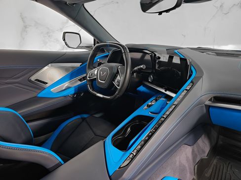 Used 2025 Chevrolet Corvette Z06 w/ Z07 Performance Package RWD image 6