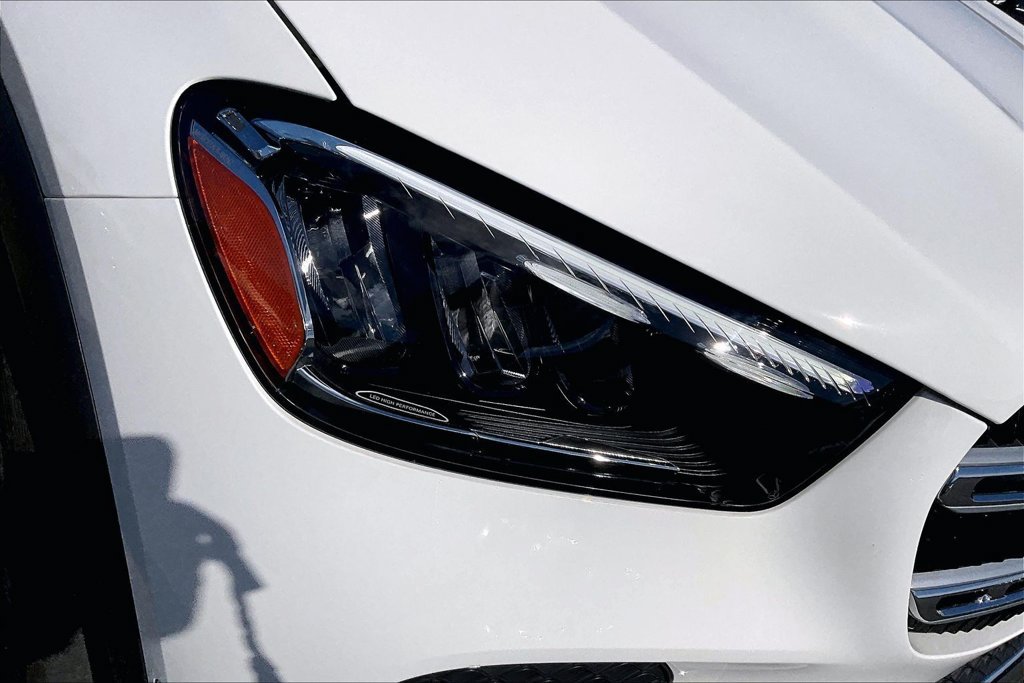 Certified 2025 Mercedes-Benz GLE 450 4MATIC image 23