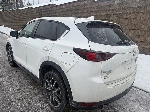 Used 2018 MAZDA CX-5 Touring image 6