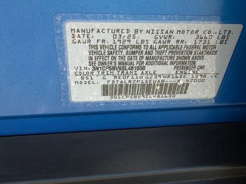 Certified 2025 Nissan Kicks Play S image 32