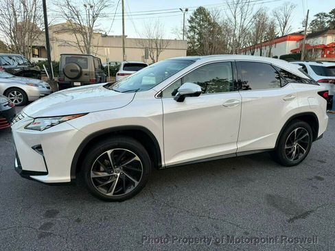 Used 2016 Lexus RX 350 FWD 4dr w/ Luxury Package image 2