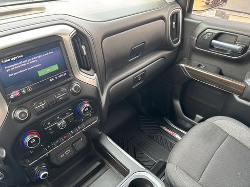 Used 2021 Chevrolet Silverado 1500 LT Trail Boss w/ Bed Protection Package AWD/4WD image 55