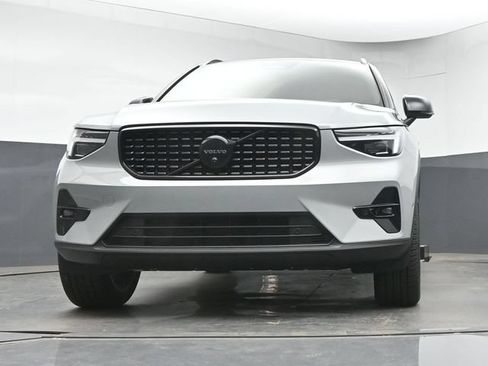 New 2026 Volvo XC40 B5 Ultra w/ Protection Package Premier AWD/4WD image 37