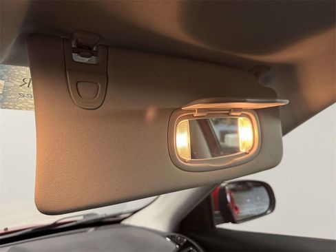 Used 2021 Jeep Compass Latitude image 30