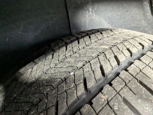 New 2025 Cadillac Escalade IQ Luxury 2 image 40