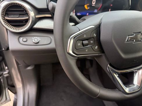 New 2026 Chevrolet Trax ACTIV w/ Sunroof Package image 23