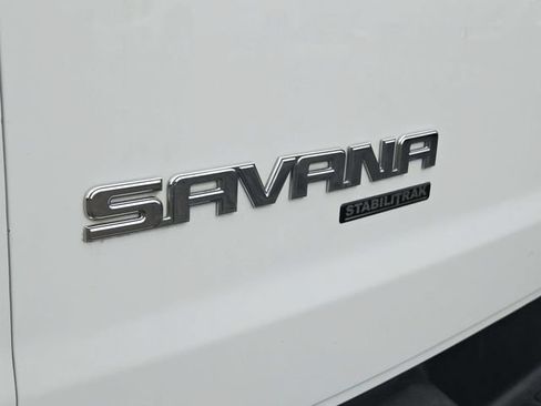 Used 2014 GMC Savana 2500 RWD image 7