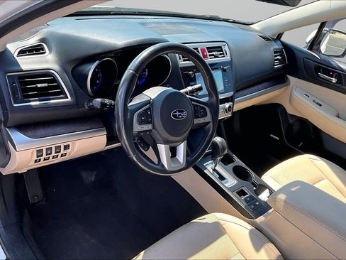 Used 2017 Subaru Outback 2.5i Limited AWD/4WD image 20