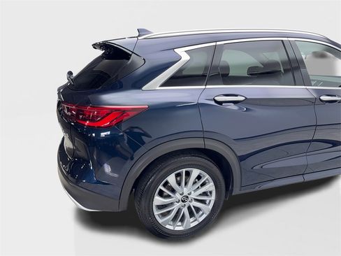 Used 2024 INFINITI QX50 Luxe image 18