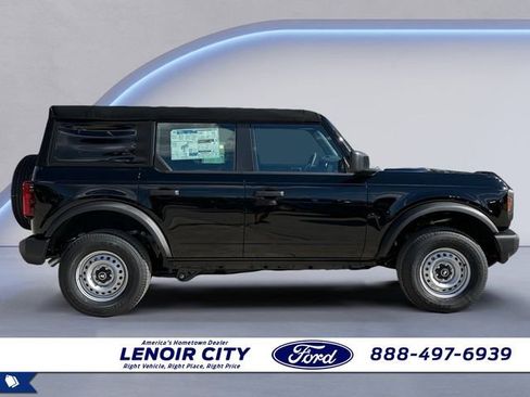 New 2025 Ford Bronco 4-Door image 8