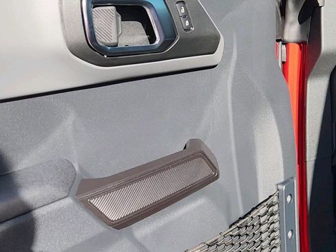 New 2024 Ford Bronco Black Diamond image 18