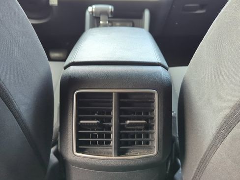 Used 2023 Kia Sportage LX AWD/4WD image 16