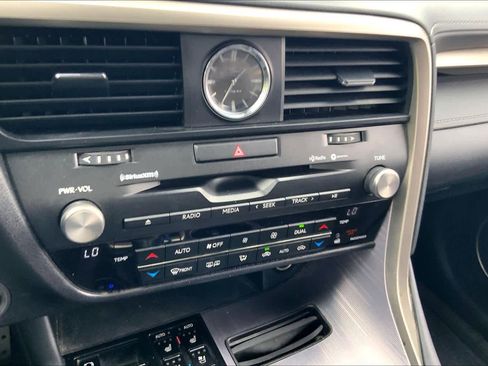 Used 2022 Lexus RX 350 F Sport w/ Accessory Package image 32