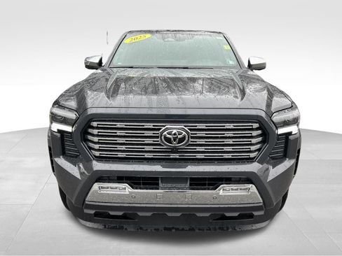 Certified 2025 Toyota Tacoma Limited image 8