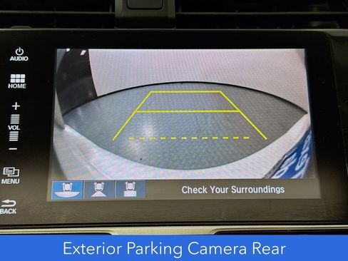 Used 2018 Honda Civic EX-L image 18