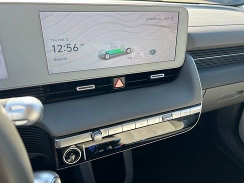 Used 2024 Hyundai Ioniq 5 Limited image 23