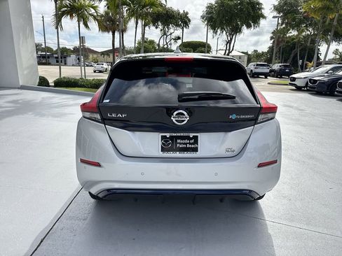 Used 2020 Nissan Leaf SL Plus FWD image 2