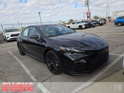 New 2026 Toyota Camry Hybrid w/ Multimedia Upgrade Package