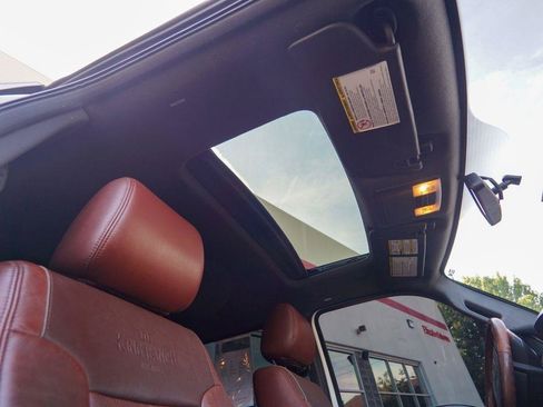 Used 2012 Ford F250 King Ranch w/ King Ranch w/Chrome Pkg AWD/4WD image 33