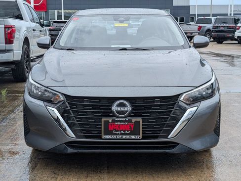 Used 2024 Nissan Sentra SV w/ All-Weather Package FWD image 6