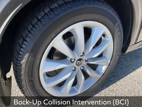 Used 2019 INFINITI QX50 Essential w/ Premium Heat Package image 9