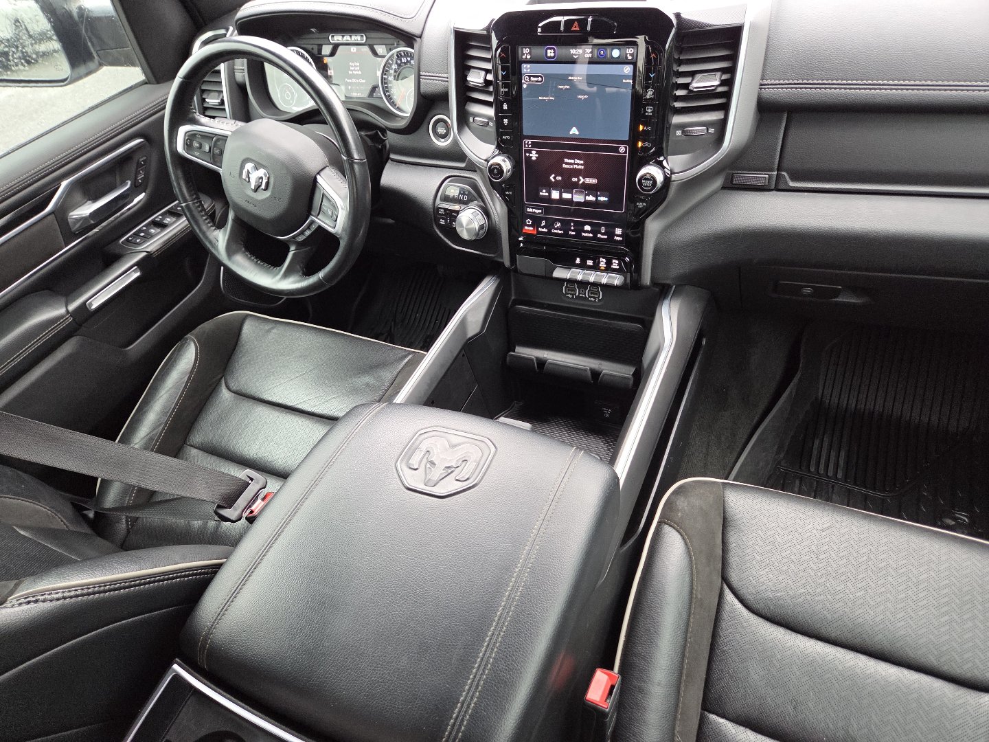 Used 2022 RAM 1500 Laramie w/ Sport Appearance Package AWD/4WD image 26