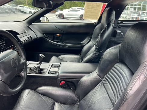 Used 1995 Chevrolet Corvette Coupe RWD image 8
