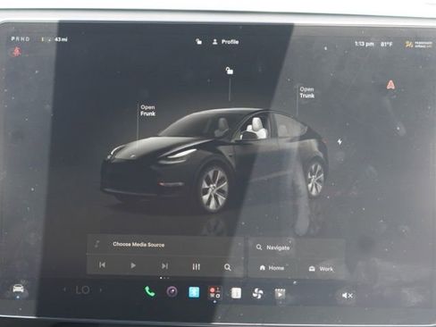 Used 2023 Tesla Model Y Long Range AWD/4WD image 18