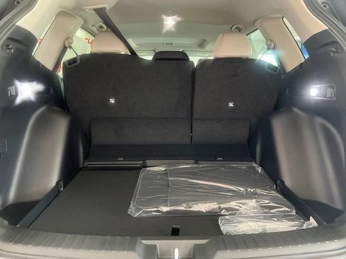 New 2026 Honda CR-V EX image 8
